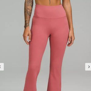 Groove Super-High-Rise Flared Pant Nulu